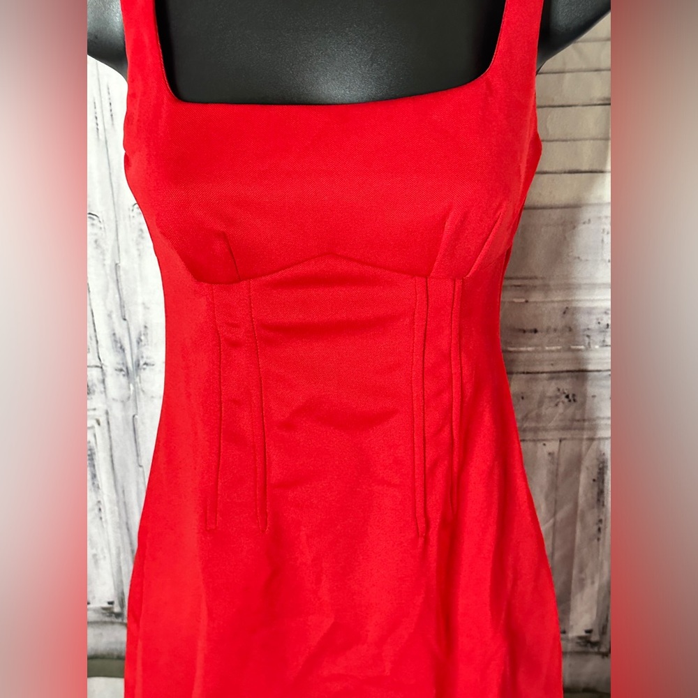 Red mini dress - Picture 3 of 8